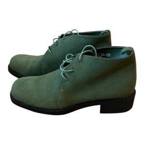 Diba Green Lace up Booties Women’s Size 7.5